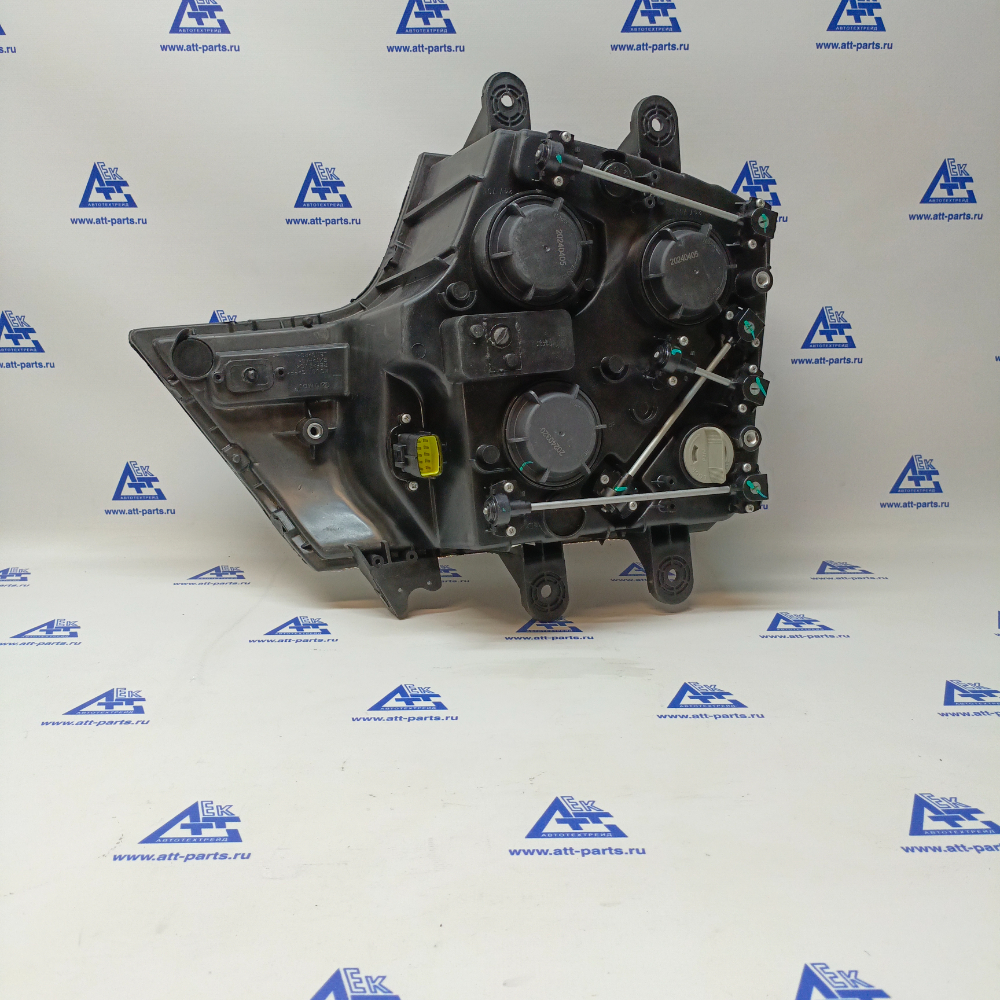 Фара передняя правая в сборе с дневными ходовыми огнями для HOWO T5G шасси и фургон (WG9925721012)