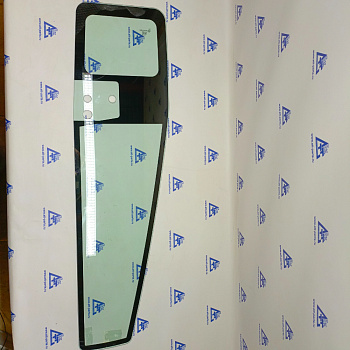 Стекло двери форточка левое E-TR (500190346) 504080385 BOR 192677