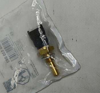 Датчик температуры/давления воды E-TR STRALIS DAYLI 500382599 BOSCH 0280130093